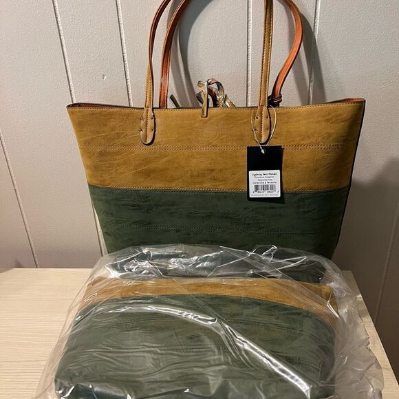 Sydney Love Large Tote - Picture 9 of 9